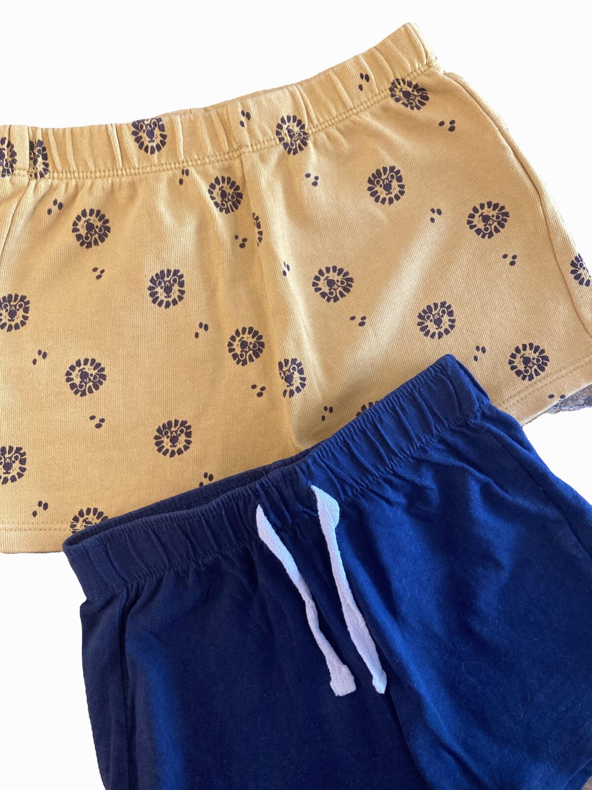 Lot de 2 shorts Kiabi 24 mois – Image 2